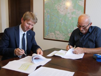 PODPISANIE UMOWY Z WYKONAWCĄ