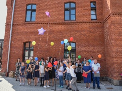 30.06 - zrewitalizowana stara szkoła w Brusach otwarta