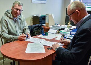 BUDOWA WODOCIĄGU W ULICACH KWIATOWYCH W BRUSACH